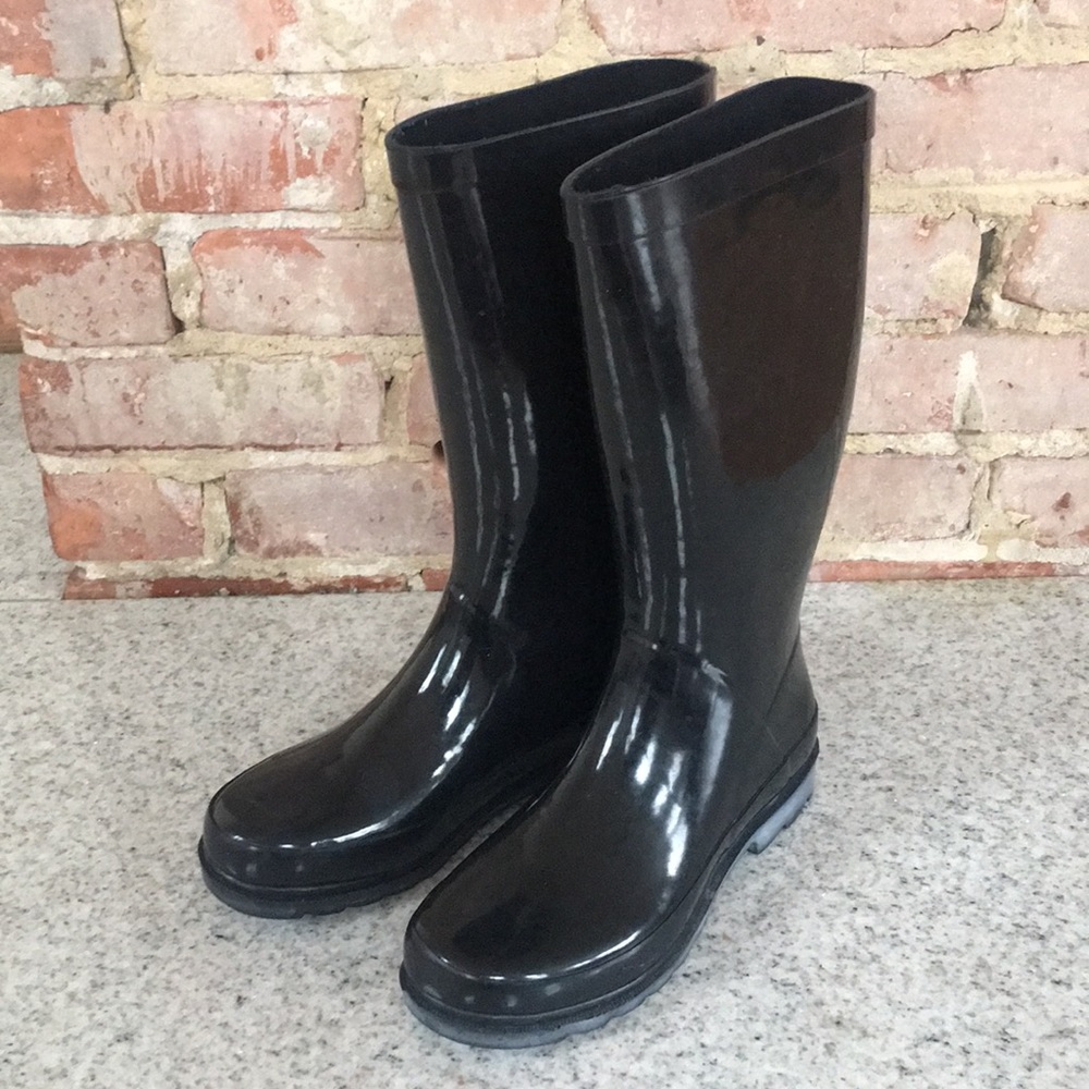 Woman's rain boots